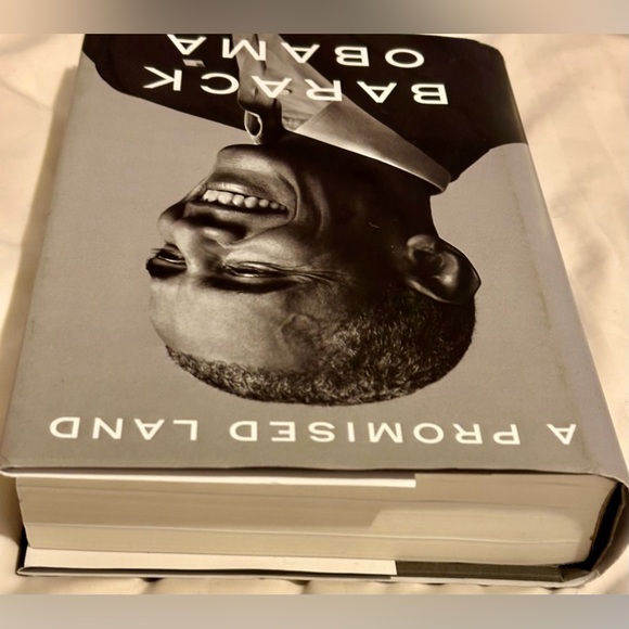 A Promised Land Barack Obama HBDJ First Edition Presidential Biography Book - Picture 8 of 16